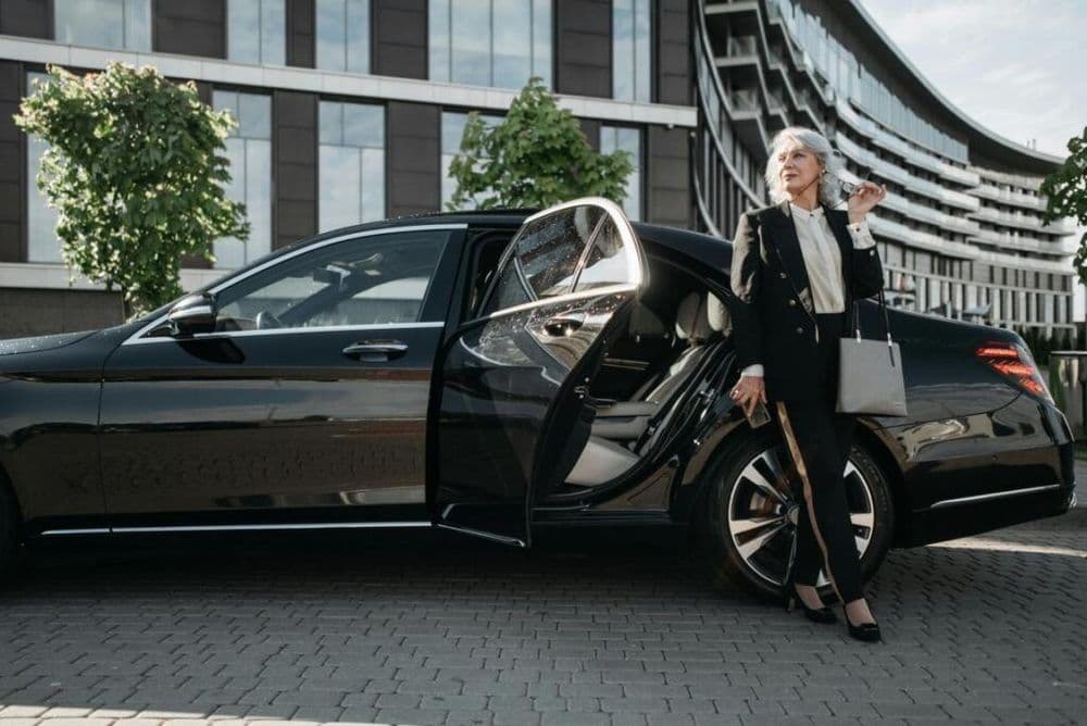 Corporate Chauffeur London: The Value of Professional Executive Transport