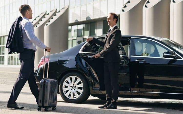 Comparing Costs: VIP Chauffeur vs Uber Lux & Blacklane