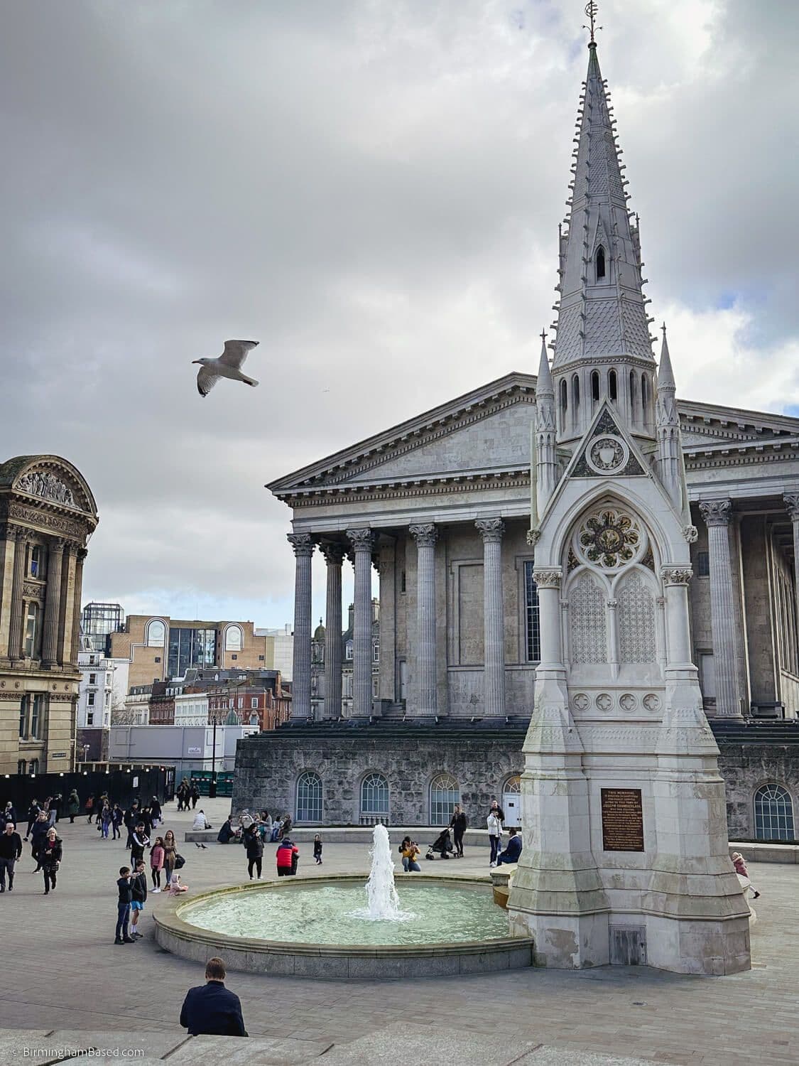 Luxury chauffeur service near Birmingham Cathedral in Birmingham city centre.