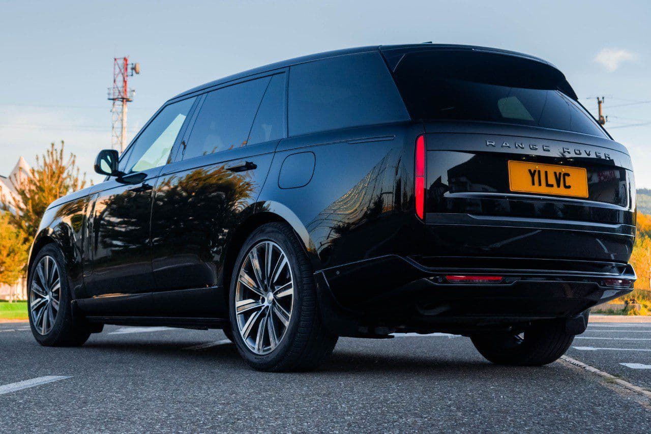 Range Rover parked and ready for airport transfer service
